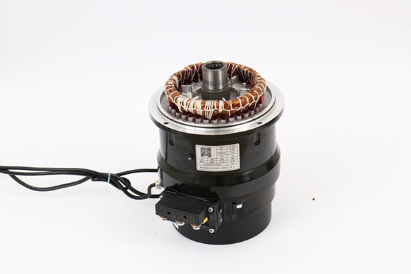 天津?qū)е碌蛪航涣麟姍C(jī)過熱的原因有哪些？