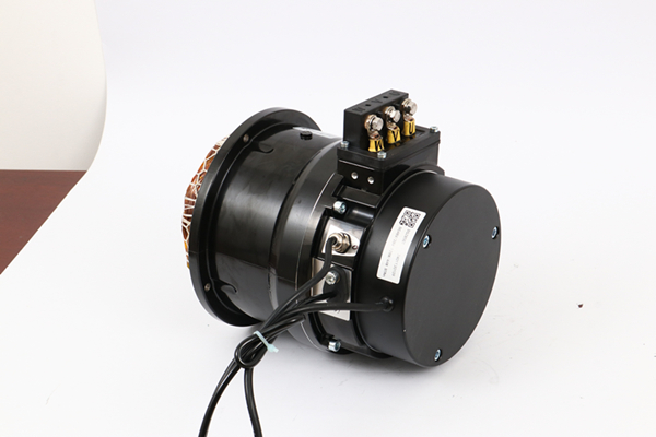 天津如何降低交流低壓交流電機(jī)運(yùn)行期間的噪音？