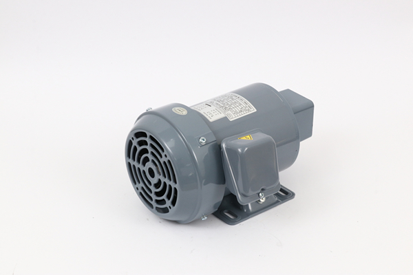 天津三相交流電機運行期間噪音大是怎么回事？