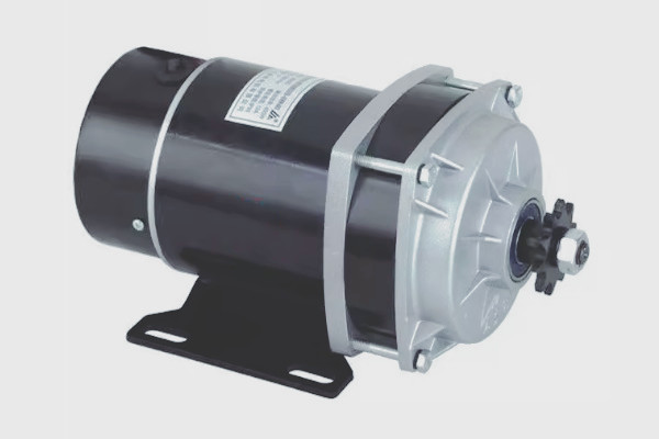 天津永磁有刷與無刷直流電機的能效對比實測分析